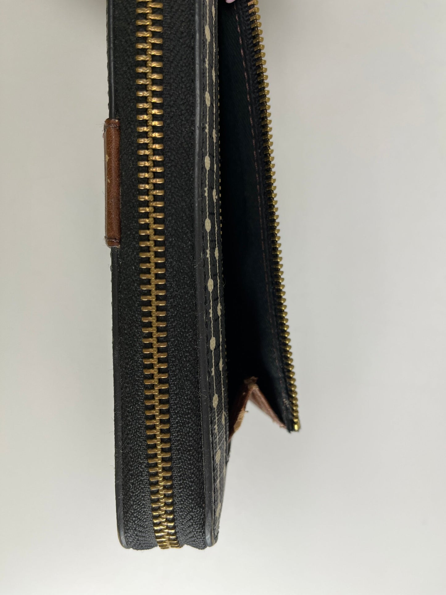 019681-3