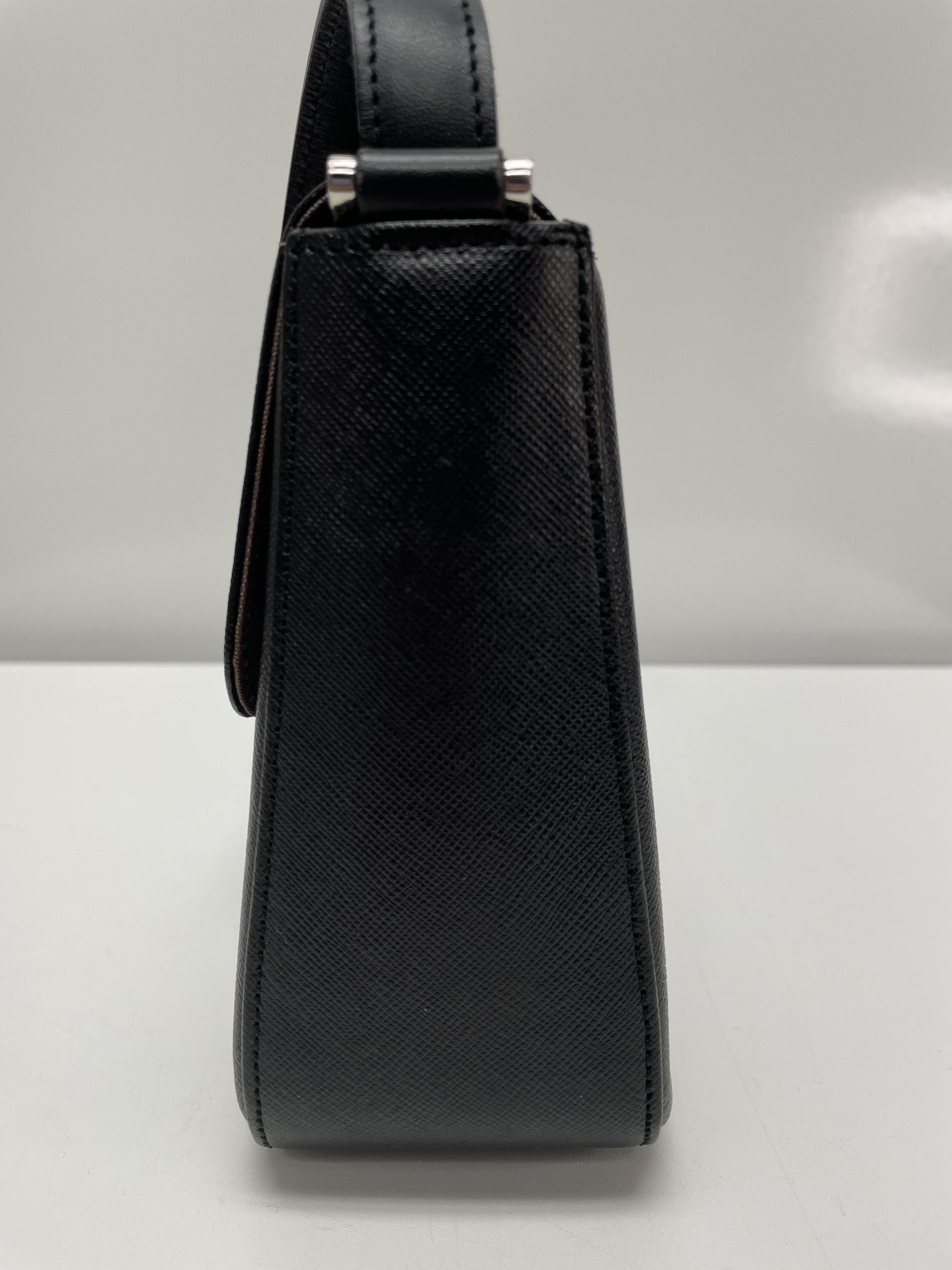 031457-4