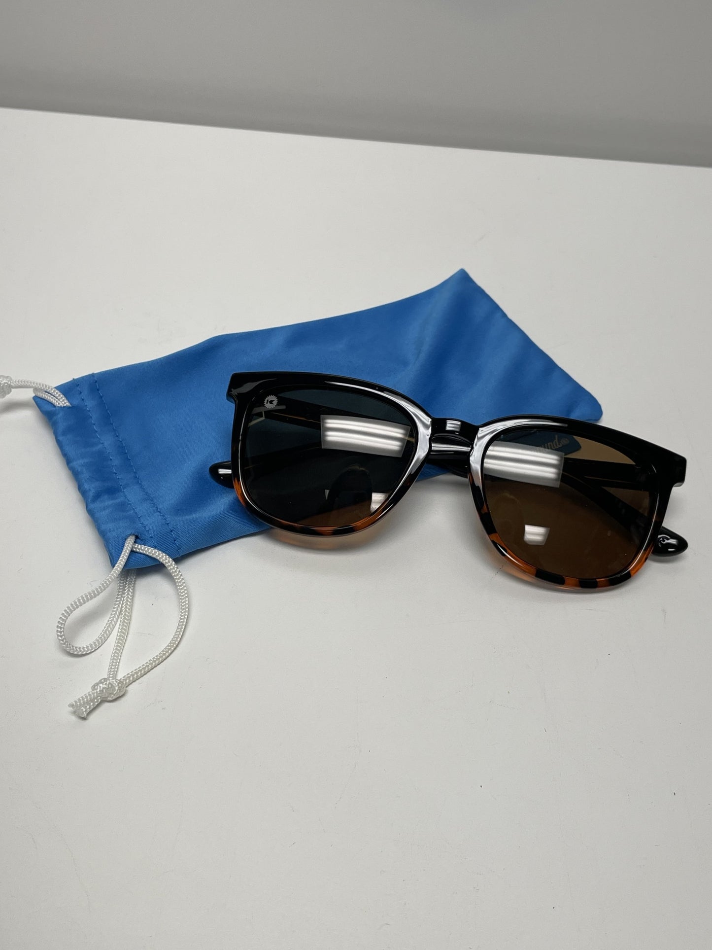 033986-1