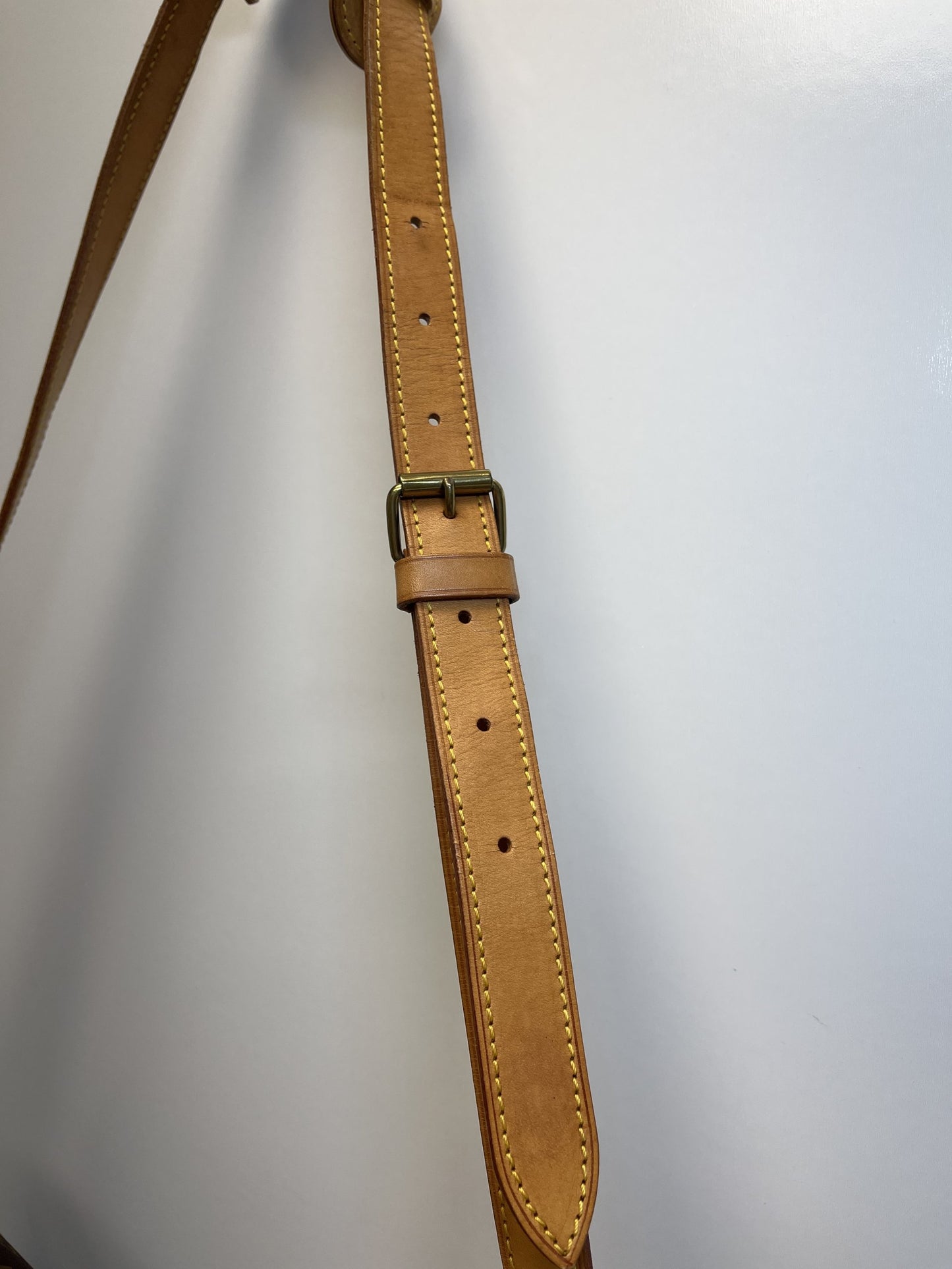 036410-4