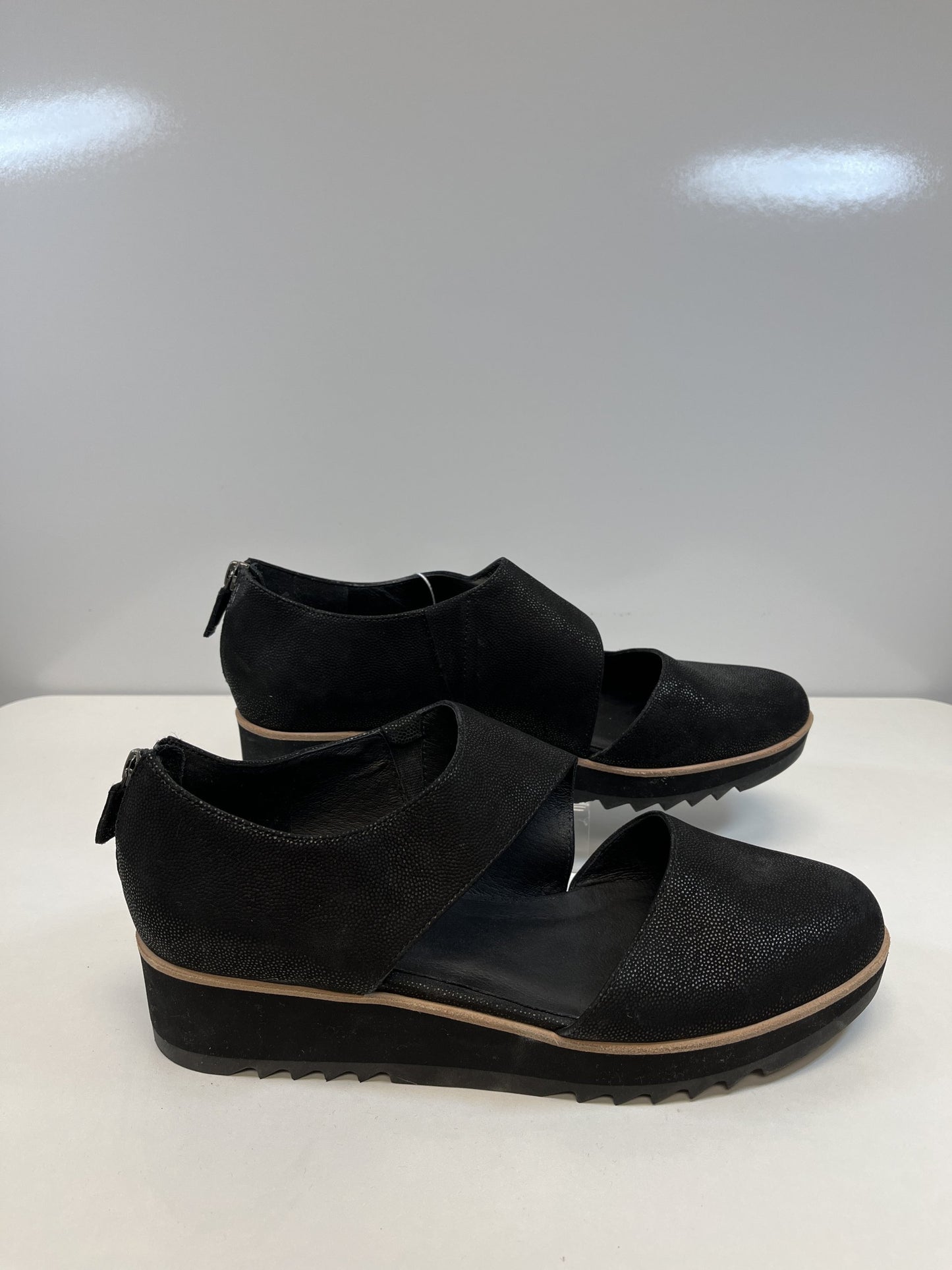 042284-1