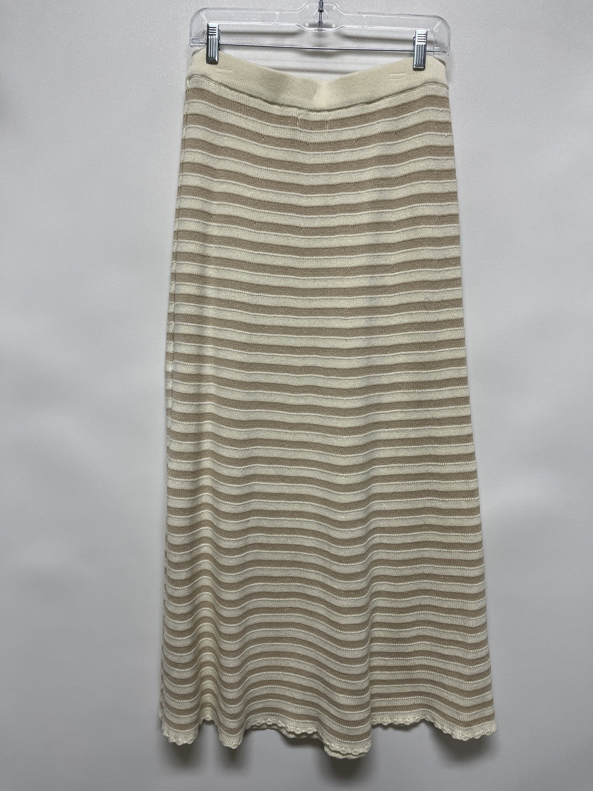 042303-5