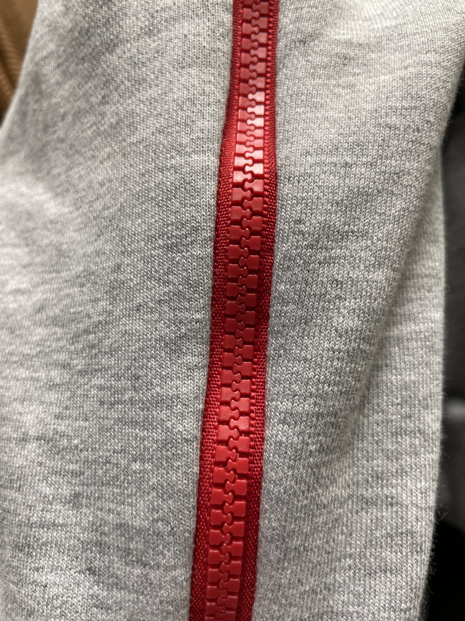 043047-3