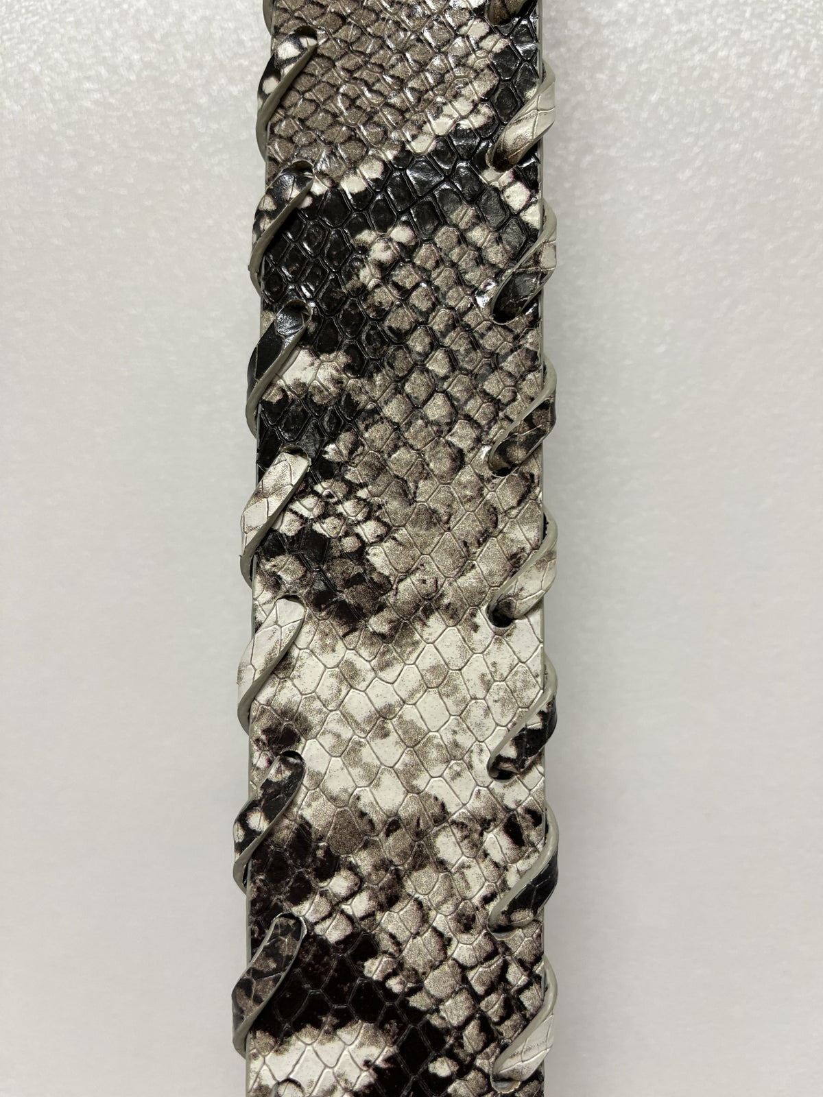 044863-3
