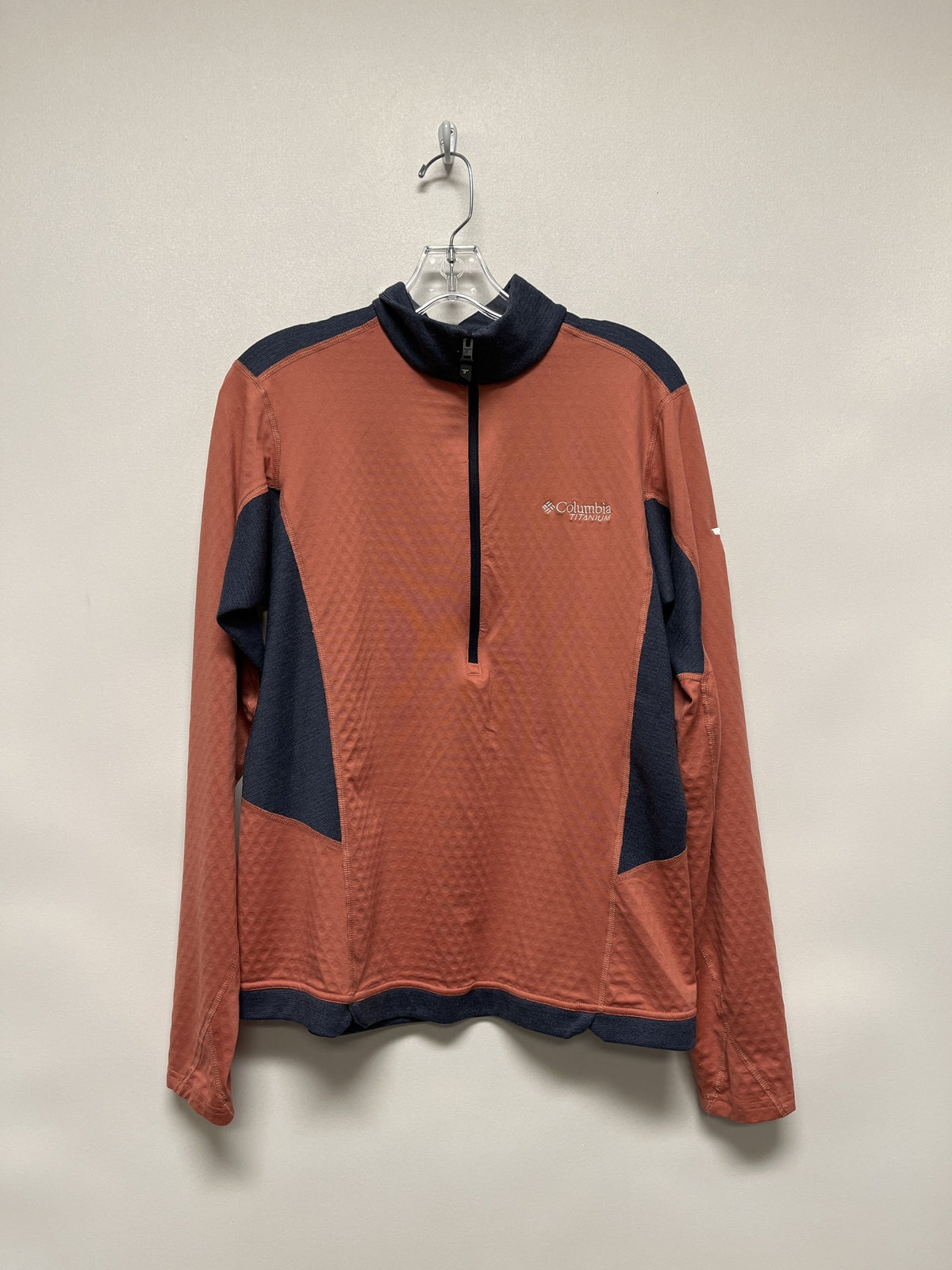 046370-1