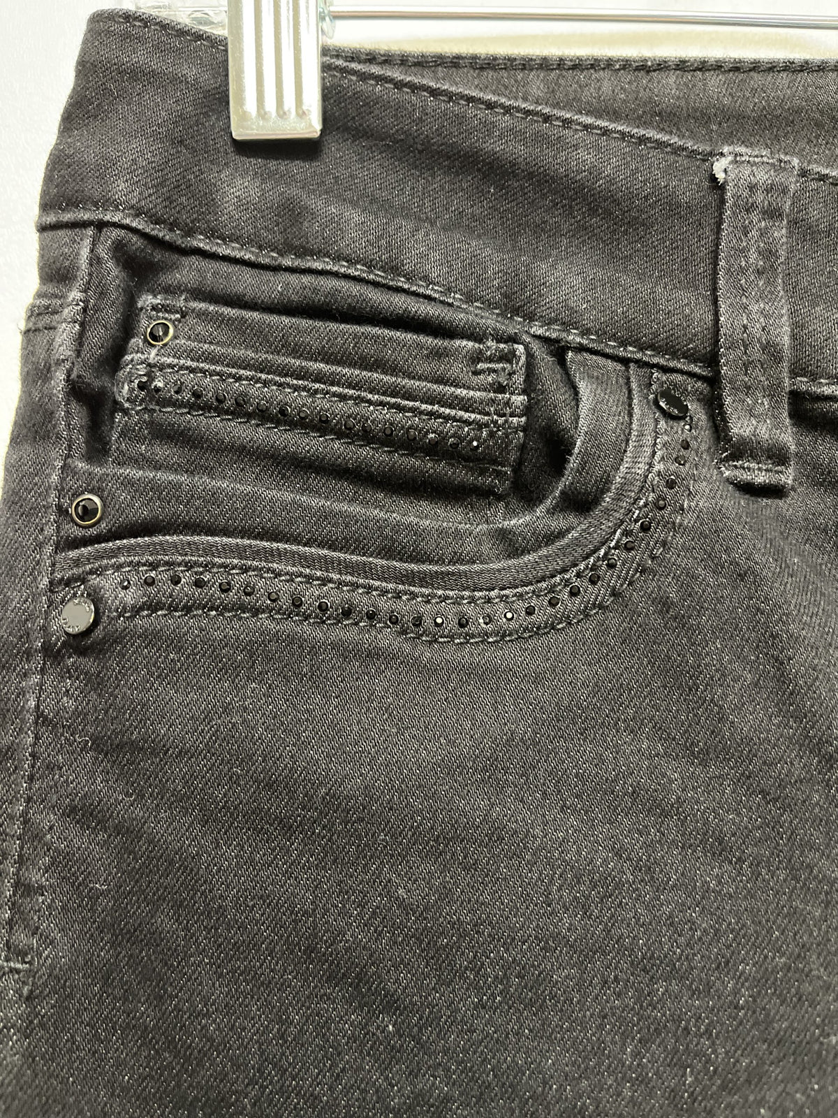 047493-2