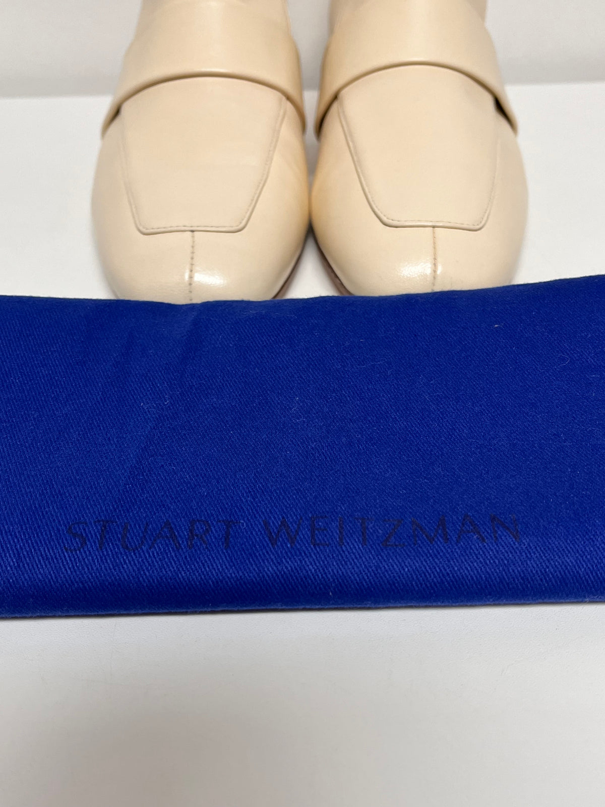 Stuart Weitzman Shoes Bone Sleek Loafer w/bag