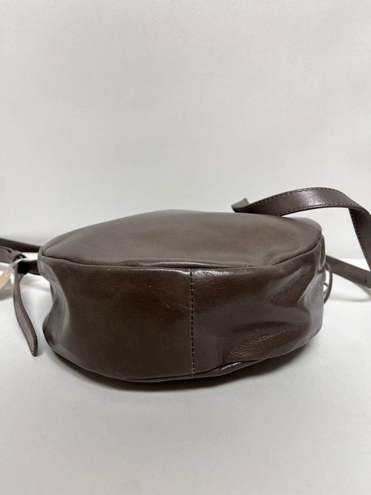HOBO Crossbody Gray Cement Round Union