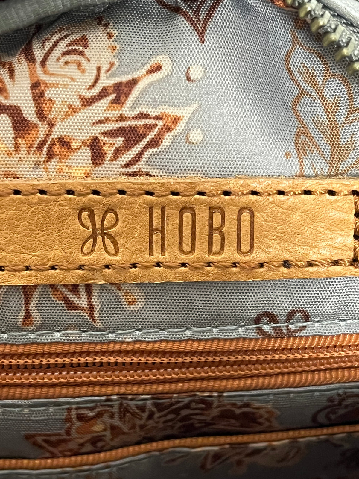 HOBO Crossbody Gray Cement Round Union