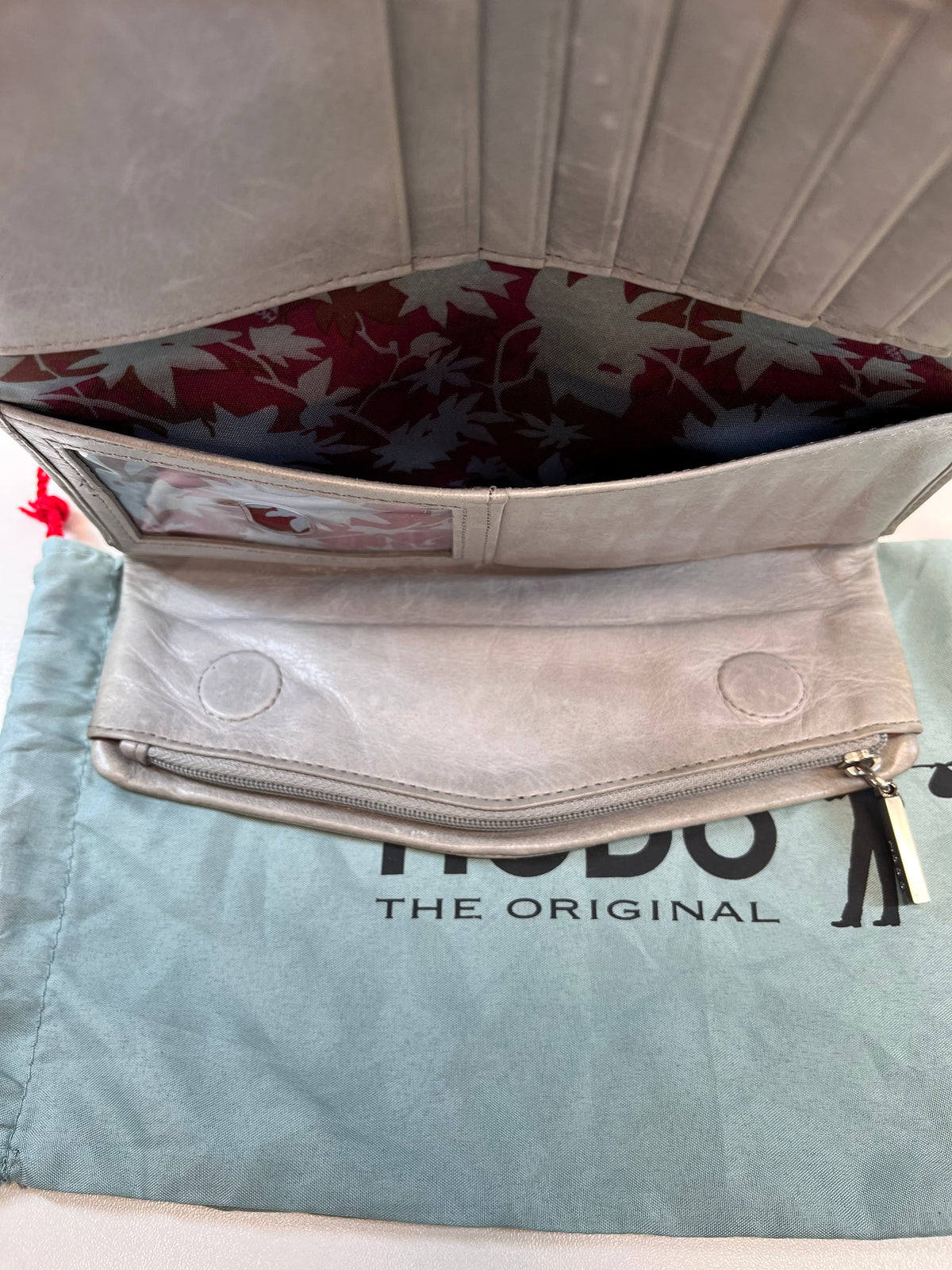 HOBO Wallet Gray Trifold Long (as is: discoloration)