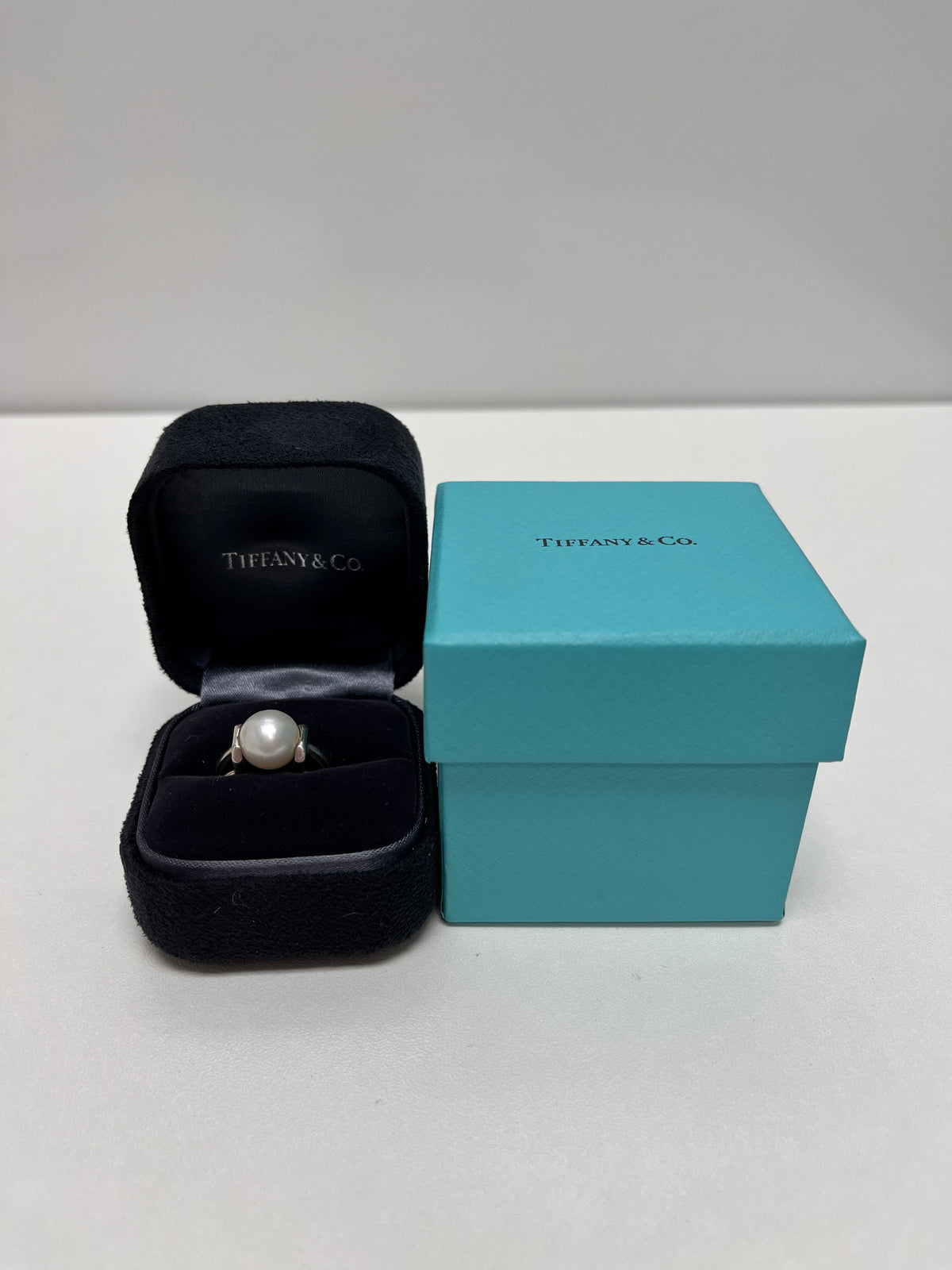 Tiffany & co Ring Sterling Silver HardWear Freshwater Pearl Ring w/ Box 6.5