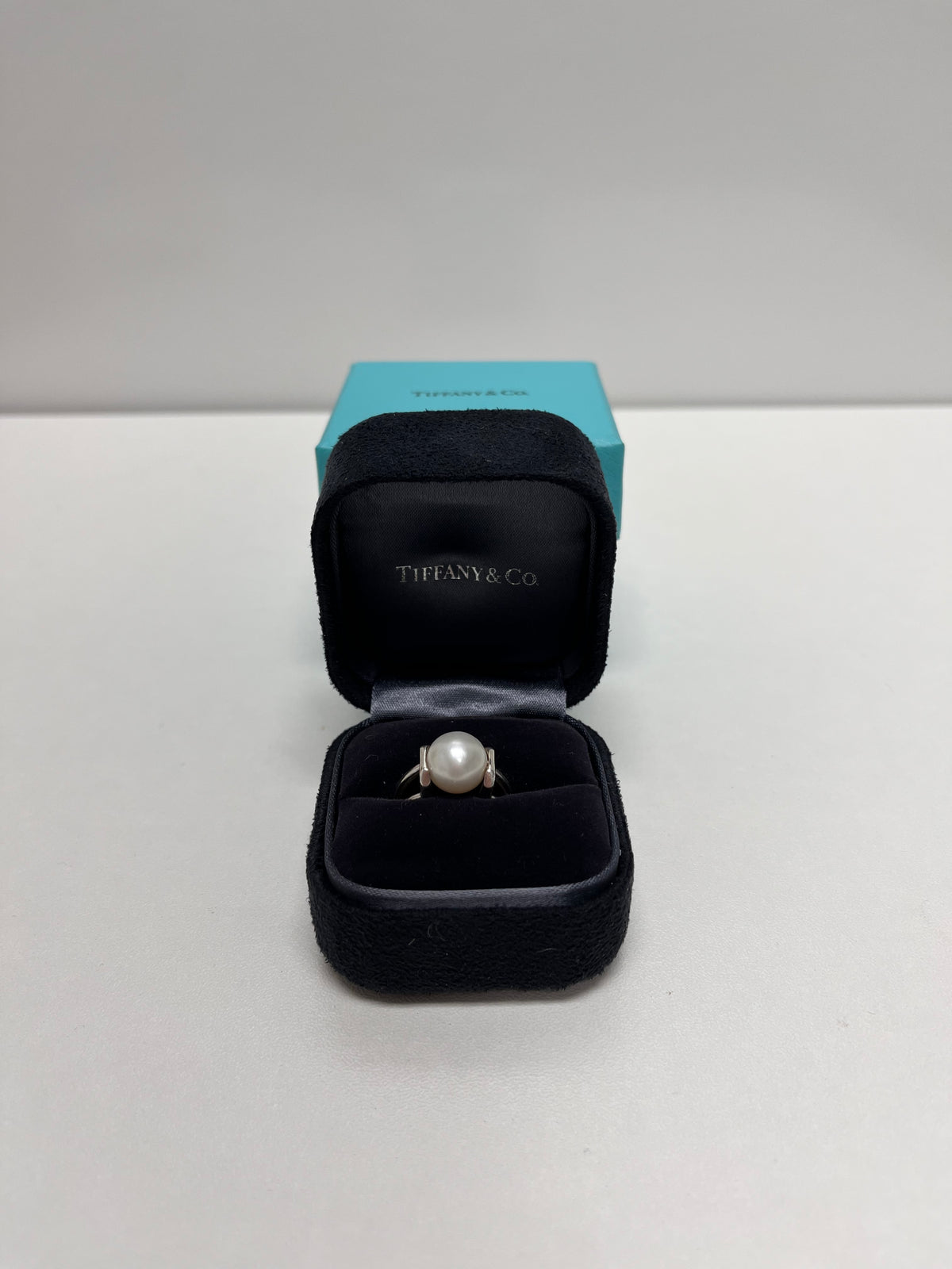 Tiffany & co Ring Sterling Silver HardWear Freshwater Pearl Ring w/ Box 6.5