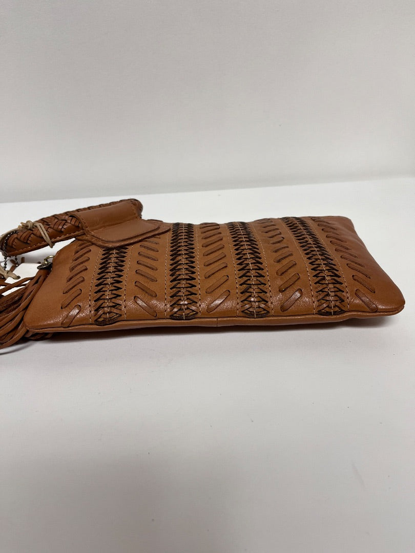 HOBO Wristlet Harvest Wheat NWT Sable Clutch