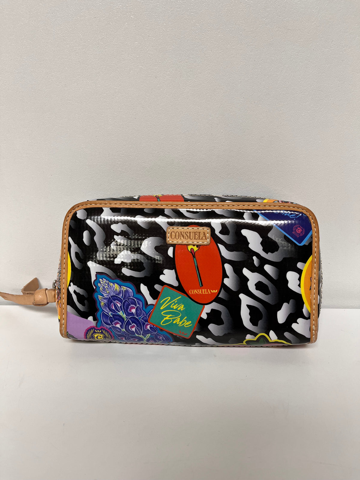 Consuela Wallet  Zoe (missing wristlet)
