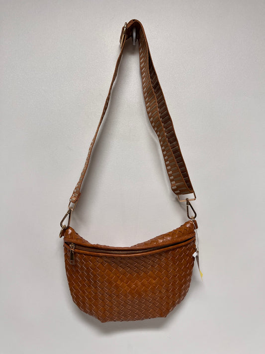 Pretty Simple Crossbody Tan Woven Bum Bag