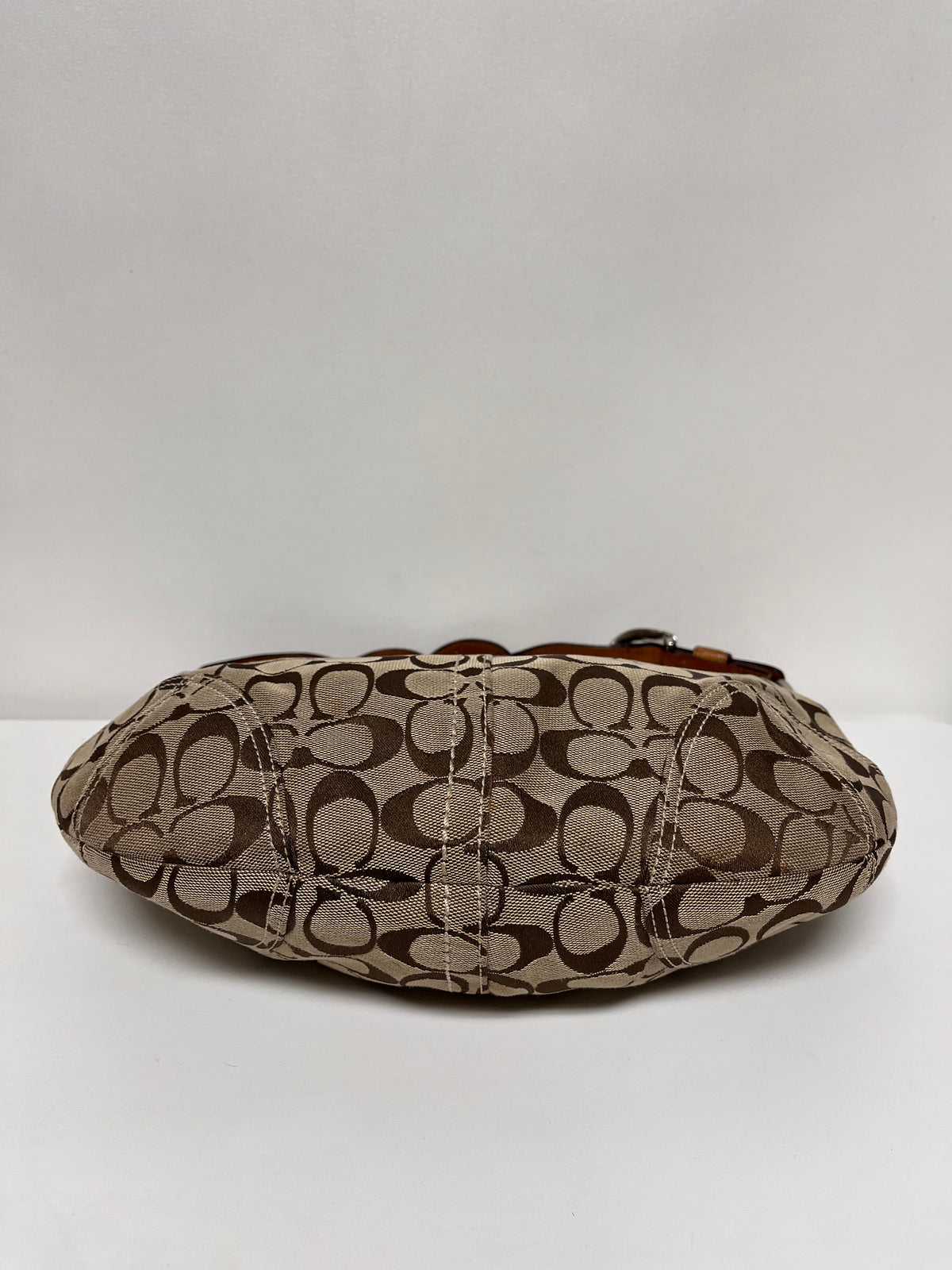 Coach Handbag Brown Soho Signature Hobo Y2K 2007 (as is: pen inside, no hang tag) 11858