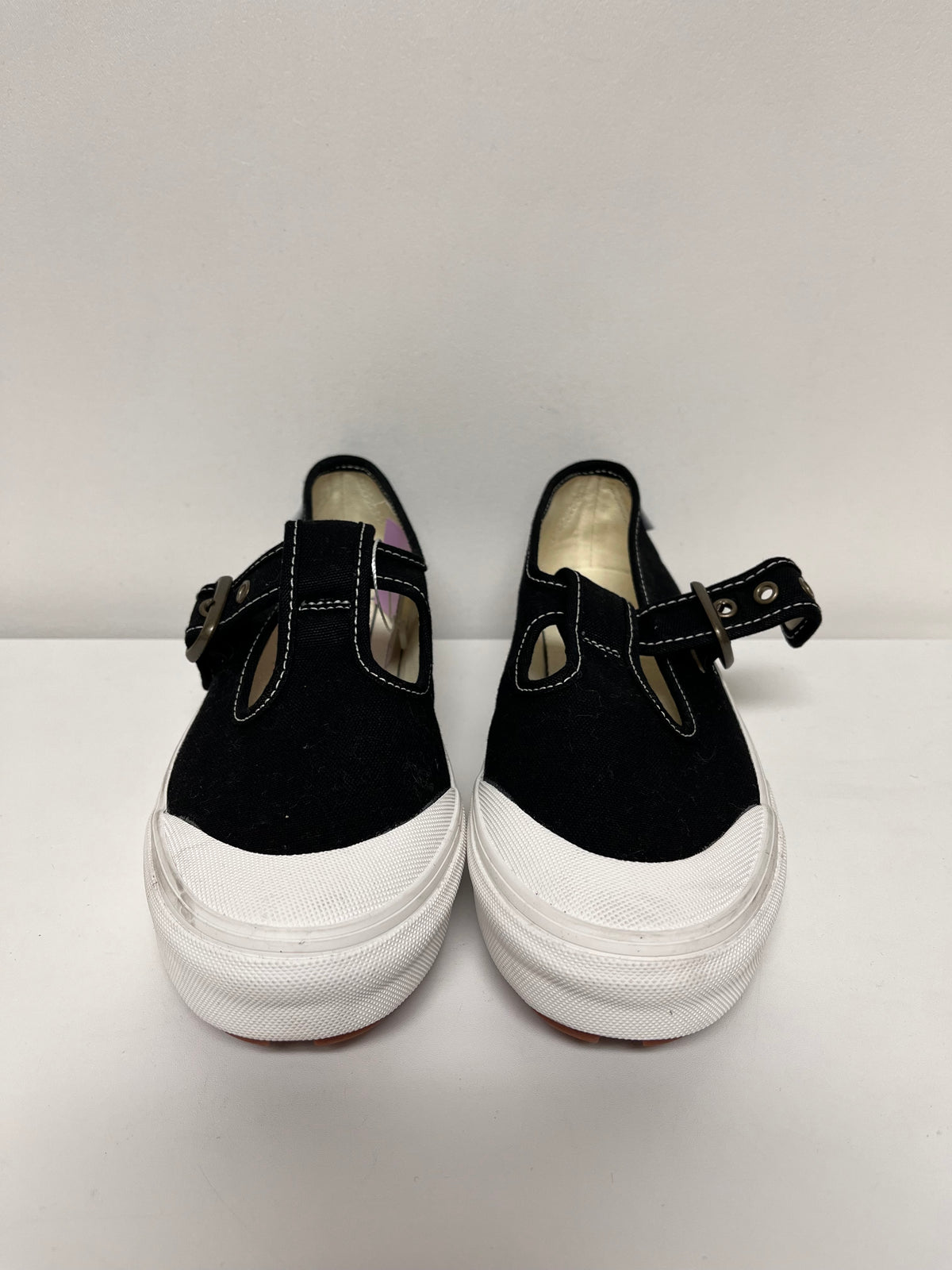 Vans Shoes Black & White NEW 8