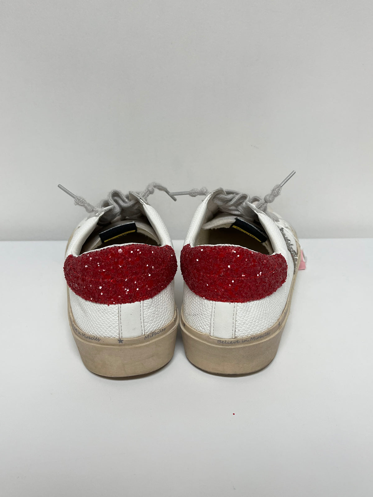 Mi.iM Shoes White & Red Star 8.5