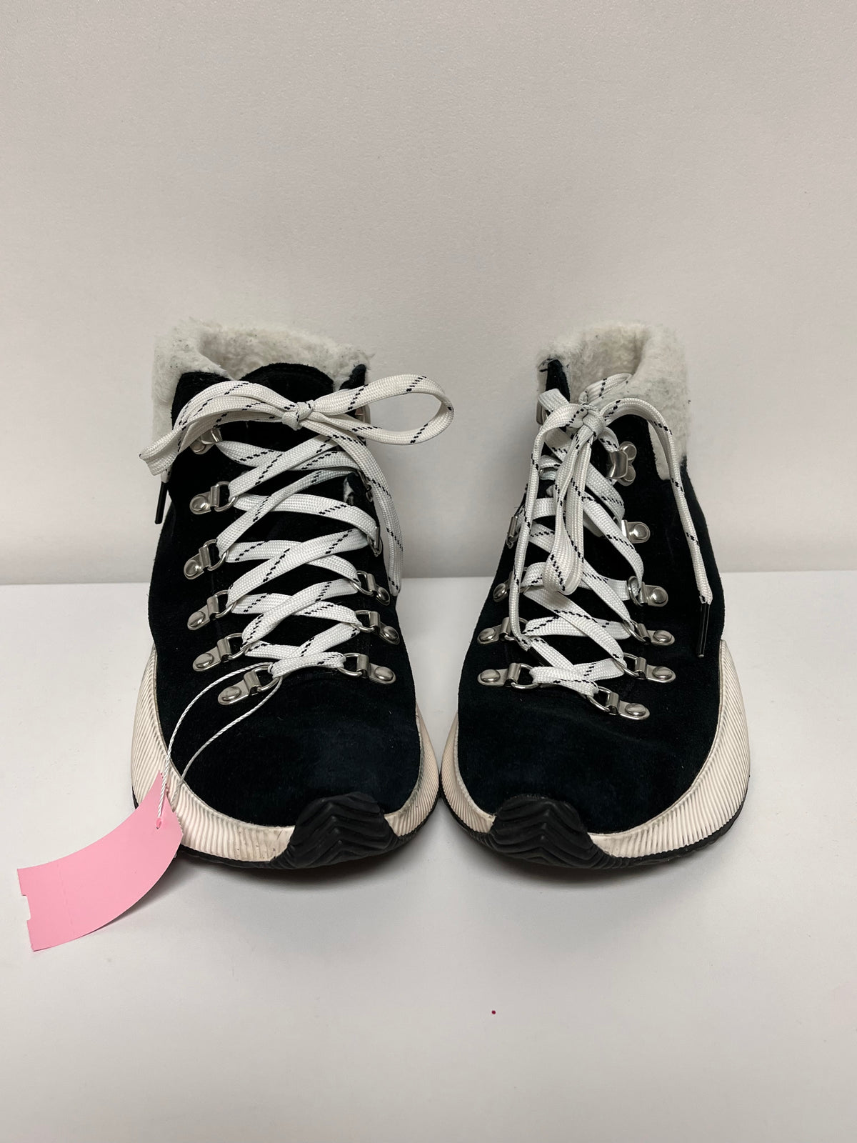 Sorel Boots Black & White Out 'N About 3 Conquest 8.5