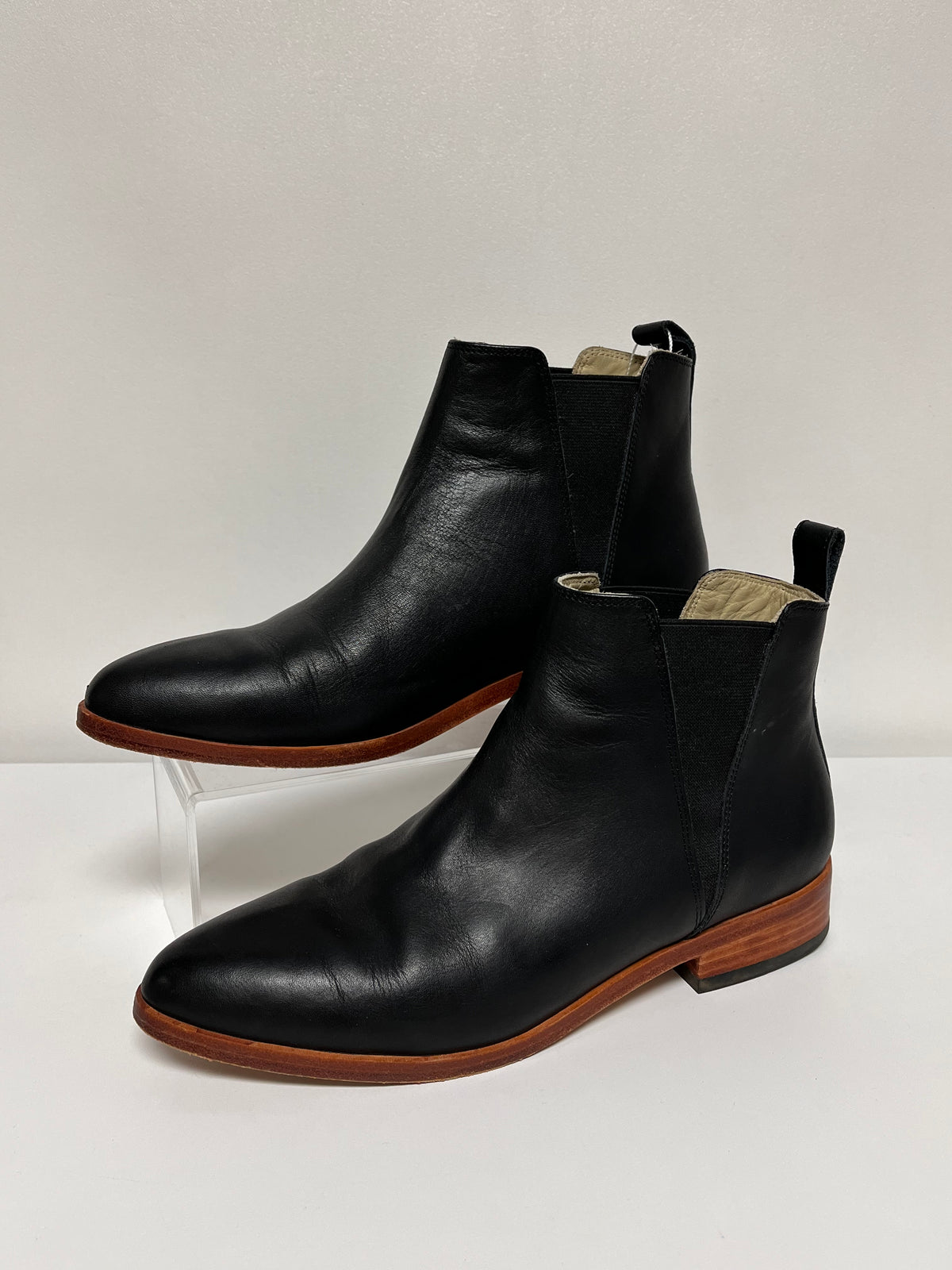 Nisolo Boots Black Chelsea 7.5