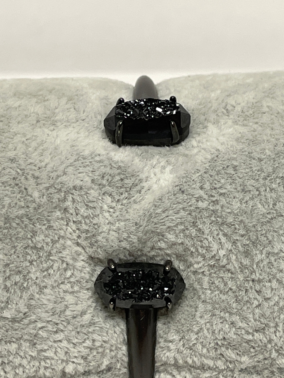 Kendra Scott Bracelet Gunmetal w/ Bag Edie Cuff