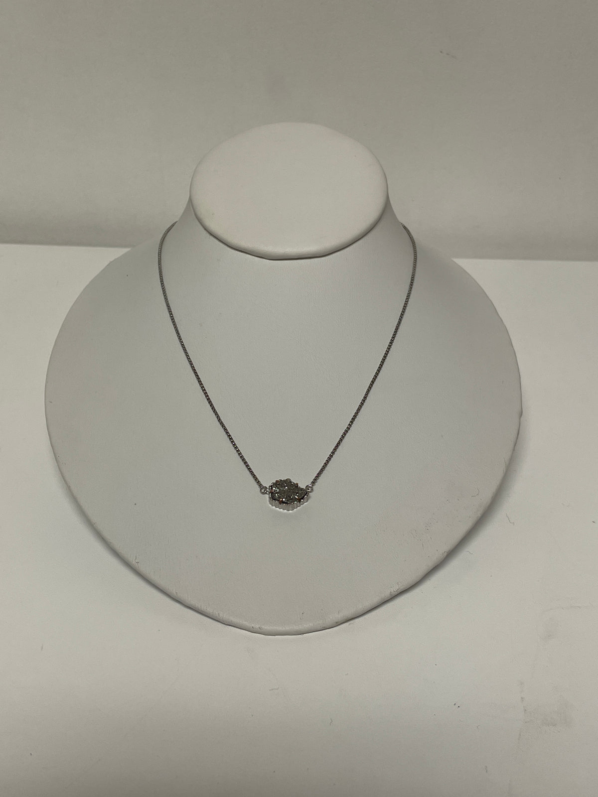 Kendra Scott Necklace Silver Tess Pendant w/ Bag
