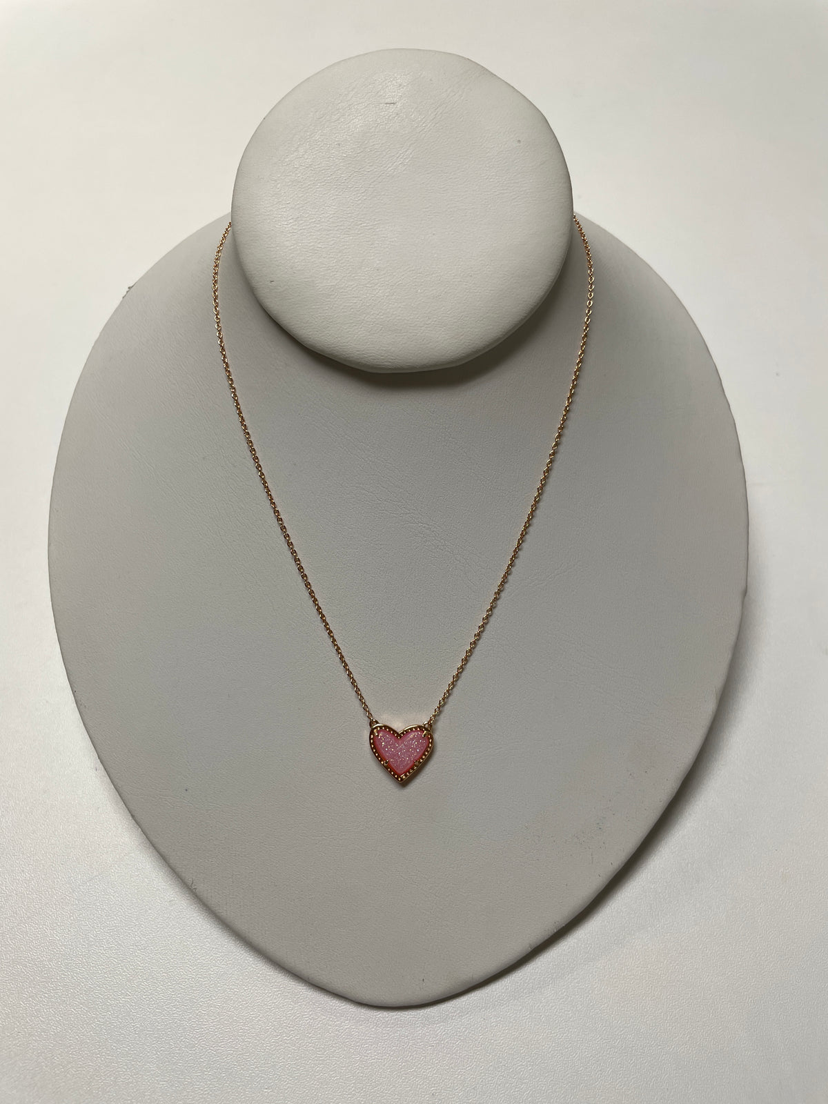 Kendra Scott Necklace Rose Gold Ari Heart Pendant