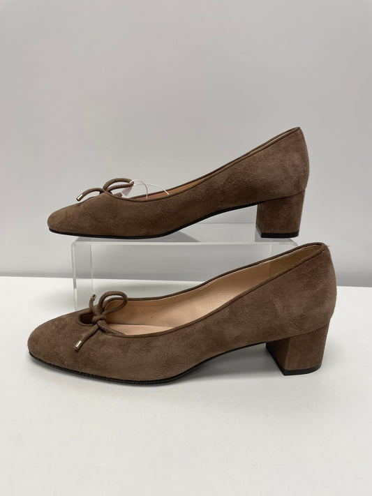 Stuart Weitzman Shoes Brown Gabby Bow Pump 8